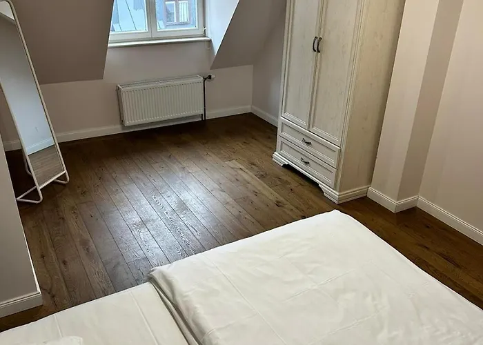 Stabu Seta Aparthotel 3*