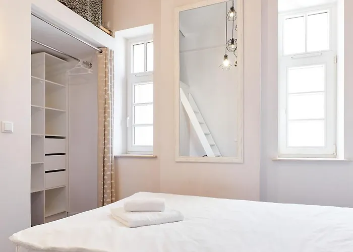 Stabu Seta Aparthotel 3*